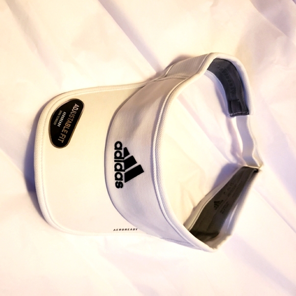 Adidas Visor - Picture 1 of 2
